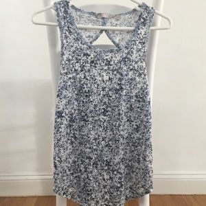 NWOT Athleta exercise top with diamond back, S